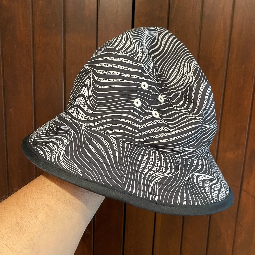 Bucket hat - Picture 4 of 8